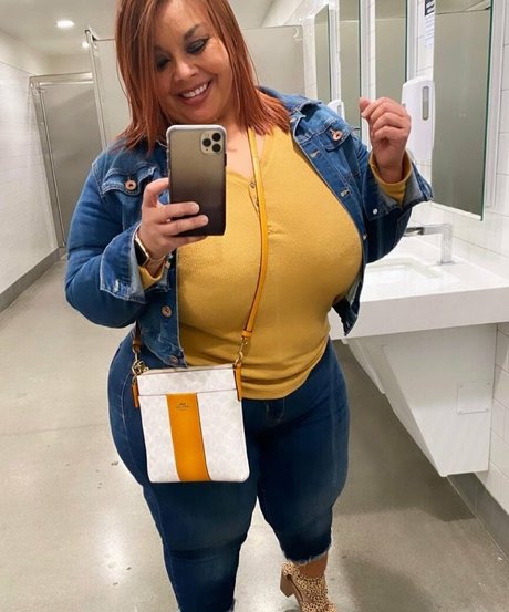 裸のトゥインクOnlyFans 無料ポルノ 写真