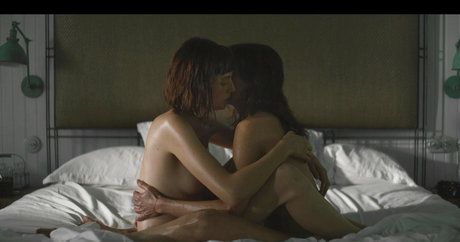 マッサージ動画 OnlyFans セクシー 画像