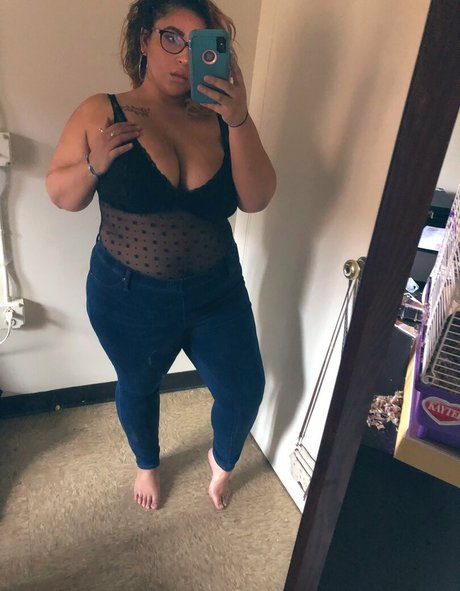 Leishla Gomez 独占スター 画像