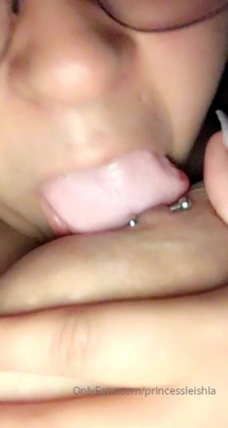 Leishla Gomez ポルノスター トップ 写真