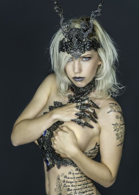 Xobreannexo ポルノスター ヌード 写真