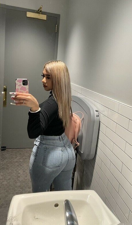 lerma britney ヌード女優 写真