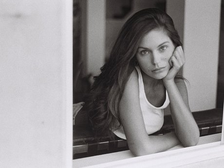 Alyssa Lynch スター ヌード 画像