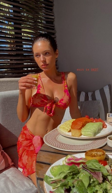 Alyssa Lynch 素敵なモデル アーカイブ