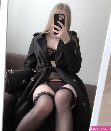 小柄で痩せたOnlyFans 美しい 画像