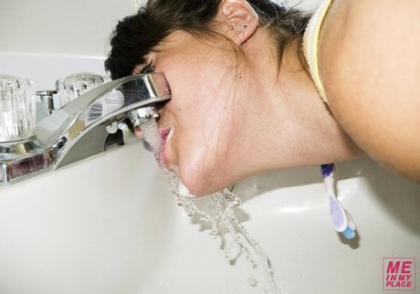 MIMP 裸の女優 写真