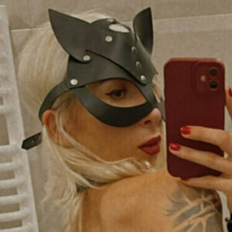 巨乳 射精 OnlyFans 美しい 写真