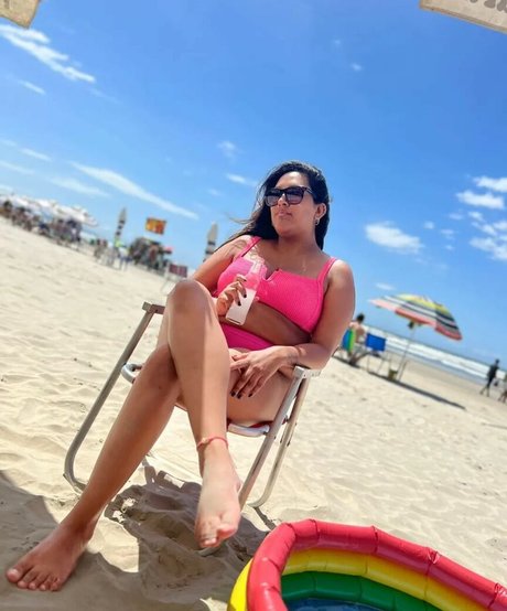 アジア人寝取られOnlyFans ポルノグラフィック 画像