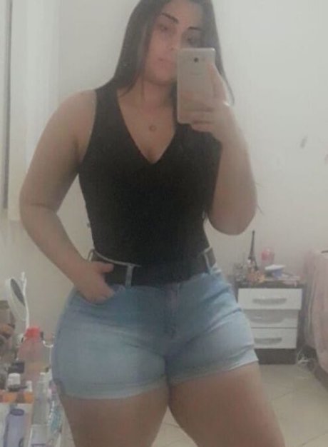 Algo Da Jeeysa Mendes かわいいモデル 画像