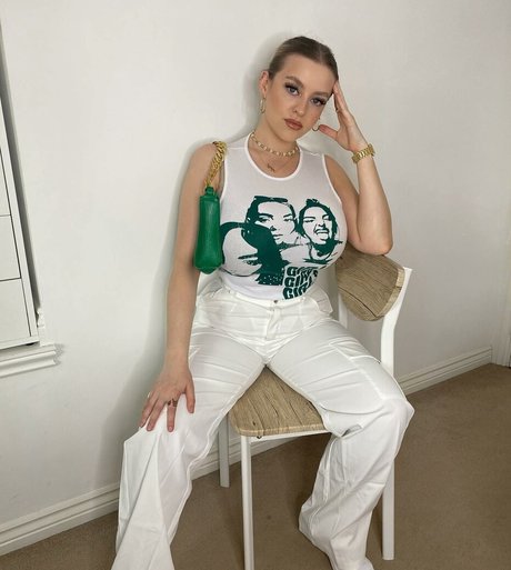 ジーンズのお尻OnlyFans アートxxx アーカイブ