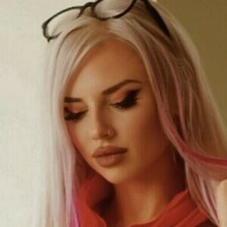 Anna Schwartz 限定モデル 画像