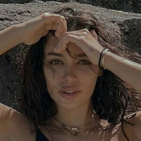 Caracoc0 ポルノスター 裸 写真