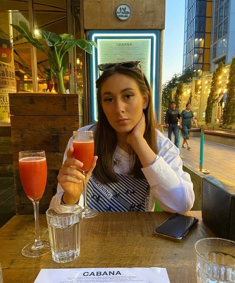 Soph Alice 完璧な女優 画像