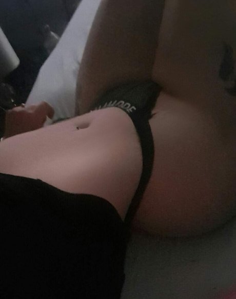 Megan Carys Gomer ポルノスター 美しい 写真