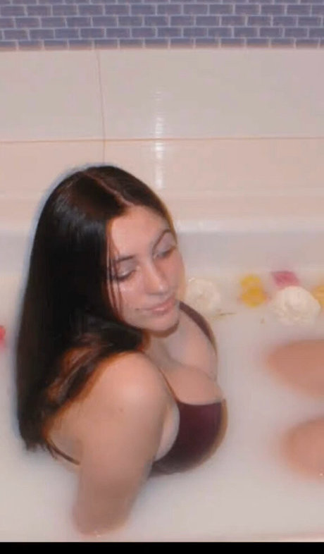 Lily Patrick ポルノモデル ギャラリー