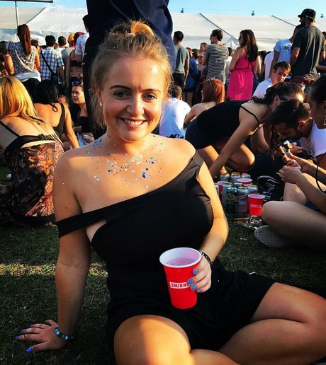 Kirsty Eccleston アダルトモデル 写真