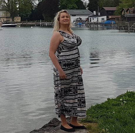 エモオンリーファン 限定 写真