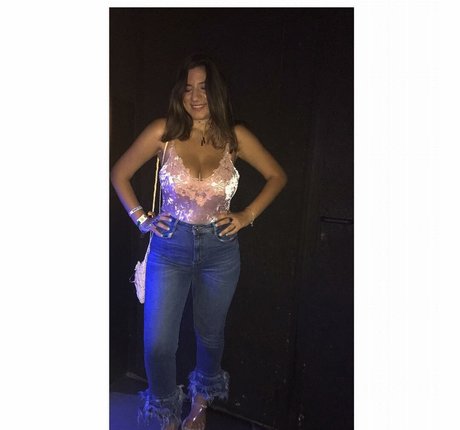 おばあちゃんの巨乳OnlyFans ホットxxx 画像