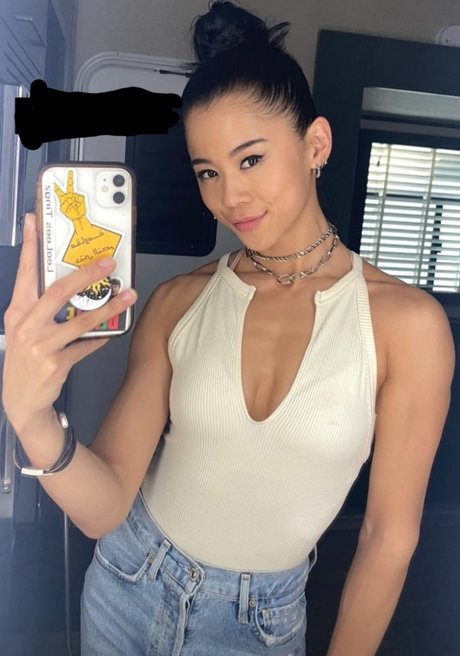 熟女ディルドOnlyFans ホットポルノ 画像