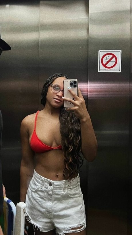 Rebeca Andrade かわいいポルノスター 画像