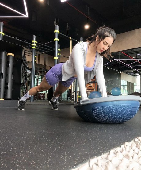 Anya Geraldine ポルノスター ホット 画像