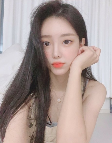 tamimi 美しいモデル 写真