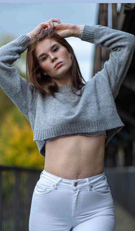 anoukjhn セックスモデル 写真