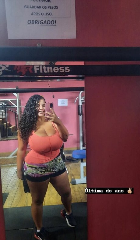 Mayla Coimbra ホットなポルノスター アーカイブ