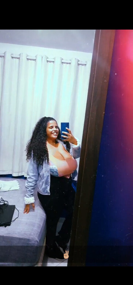 Mayla Coimbra xxx女優 画像