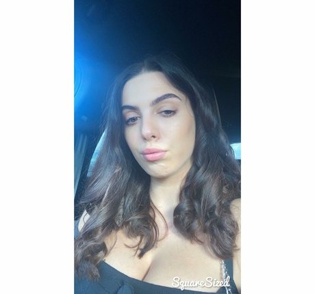 Chelsea Rowlinson ホットなモデル ギャラリー