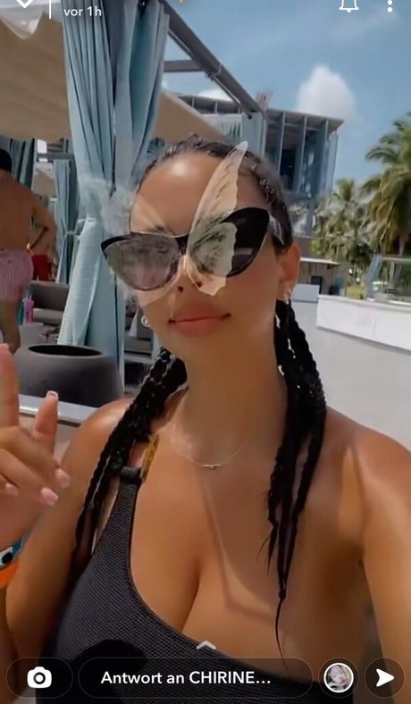 裸のトゥインクOnlyFans ホットポルノ 画像