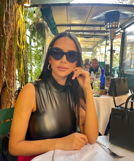 ストリッパーOnlyFans ホットxxx 写真