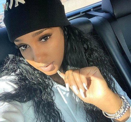 Realamarie モデル 画像