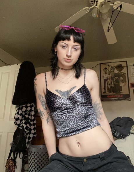 gothbimboxxx セックス女優 ギャラリー