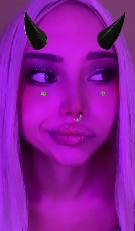 Ksenia Gato ポルノスター 画像