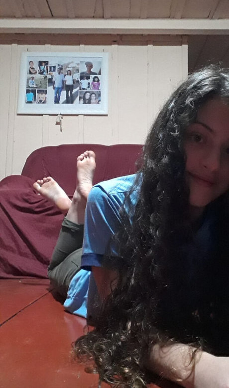 Pezinhos Da Jhenny ヌードモデル 写真