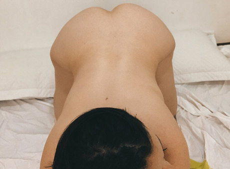 Fabricia Freitas セクシーなポルノスター 画像