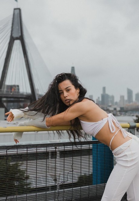 黒のランジェリーOnlyFans セクシー裸 写真