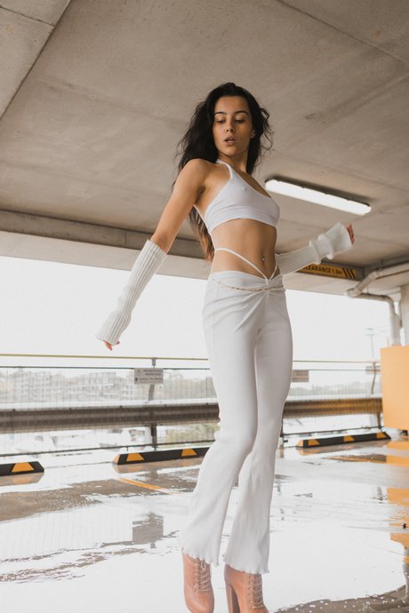 完璧なボディ OnlyFans ホットxxx 写真