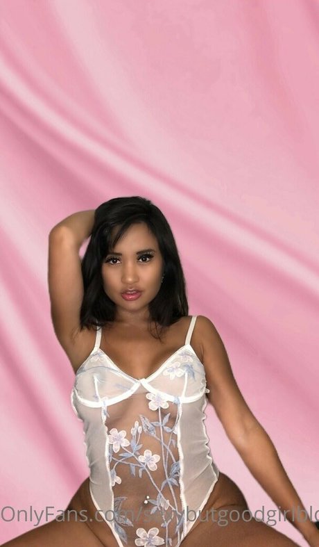 Sexybutgoodgirl top profile image