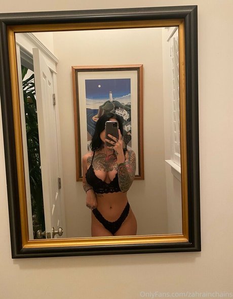 Zahrainchains セクシーなスター 画像