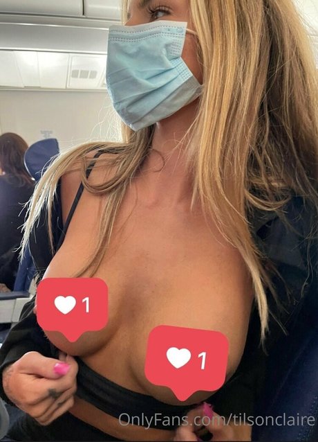 トップレスビーチOnlyFans アート裸 ギャラリー