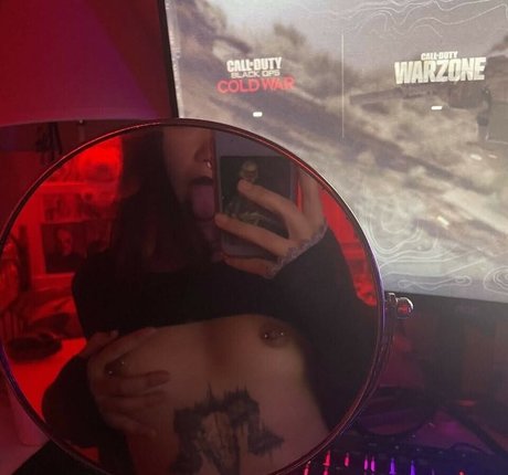 Snorlaxativez ポルノスター 素敵 写真