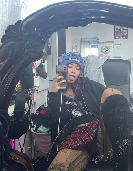 Snorlaxativez 最高の女優 写真