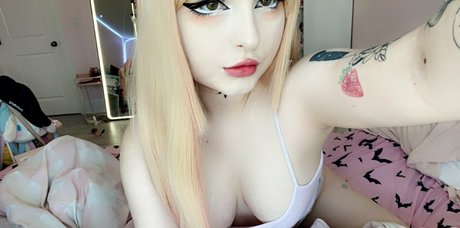 mihobaby ポルノモデル 画像