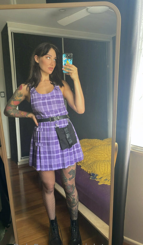 ティーンプッシーOnlyFans 美しい裸 写真