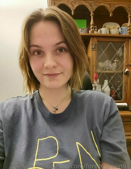 forest green91 ヌードのポルノスター 写真