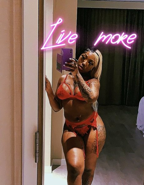 Summerntae top profile image