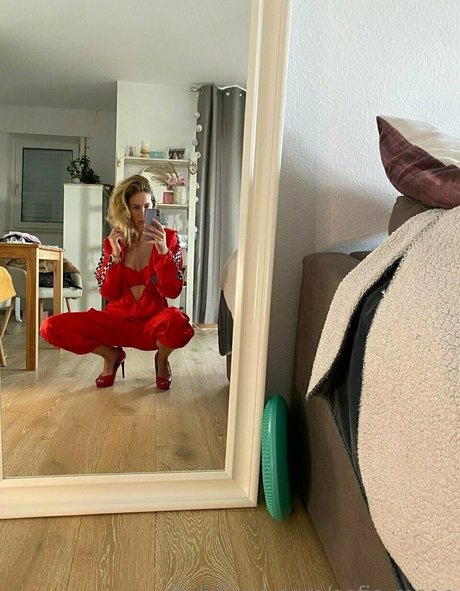 Sofia Maas スターセックス 写真