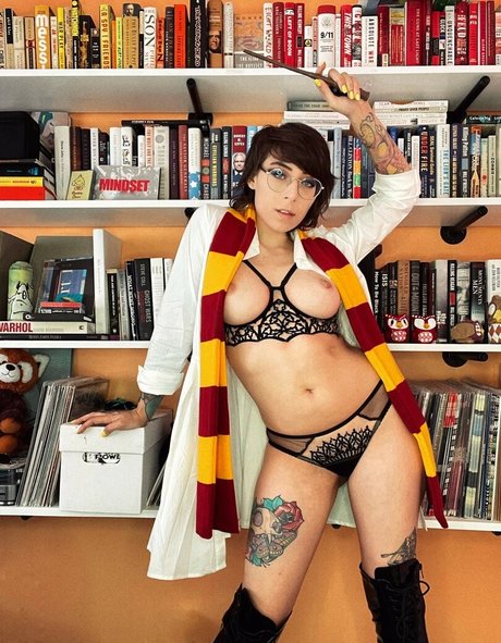 ブロンドヨガOnlyFans ベスト 写真